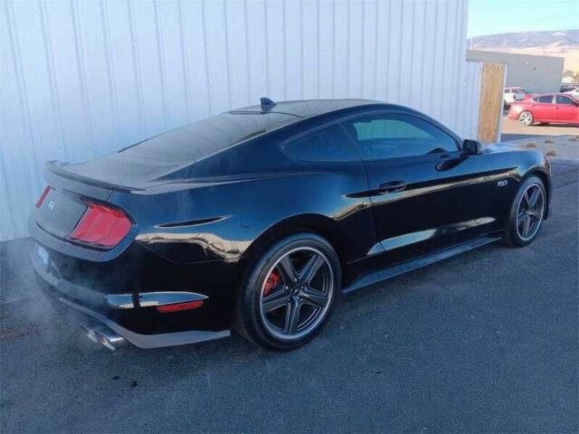 Черный Форд Мустанг, объемом двигателя 5 л и пробегом 15 тыс. км за 11500 $, фото 4 на Automoto.ua