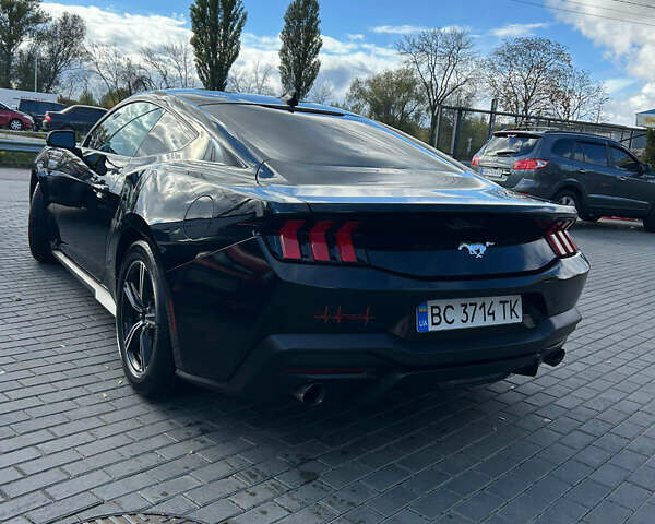 Черный Форд Мустанг, объемом двигателя 2.26 л и пробегом 23 тыс. км за 39500 $, фото 3 на Automoto.ua