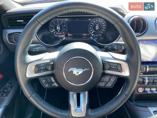 Черный Форд Мустанг, объемом двигателя 5.04 л и пробегом 1 тыс. км за 52000 $, фото 8 на Automoto.ua