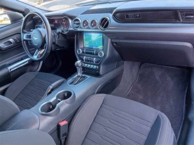 Черный Форд Мустанг, объемом двигателя 5 л и пробегом 15 тыс. км за 11500 $, фото 13 на Automoto.ua