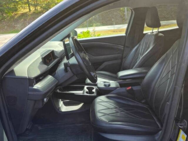 Черный Форд Мустанг, объемом двигателя 0 л и пробегом 23 тыс. км за 11400 $, фото 8 на Automoto.ua