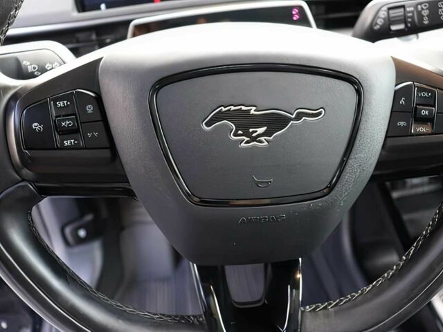 Черный Форд Мустанг, объемом двигателя 0 л и пробегом 19 тыс. км за 10100 $, фото 8 на Automoto.ua