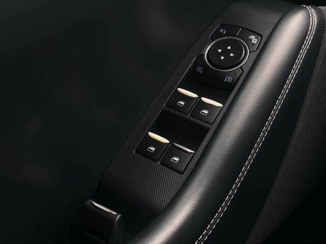 Черный Форд Мустанг, объемом двигателя 0 л и пробегом 49 тыс. км за 26790 $, фото 20 на Automoto.ua