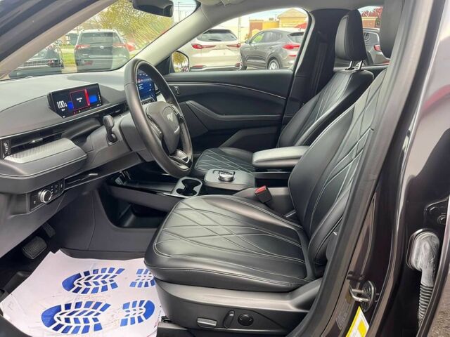 Чорний Форд Мустанг, об'ємом двигуна 0 л та пробігом 27 тис. км за 16000 $, фото 8 на Automoto.ua