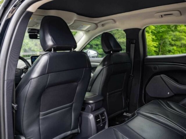 Чорний Форд Мустанг, об'ємом двигуна 0 л та пробігом 15 тис. км за 14600 $, фото 11 на Automoto.ua