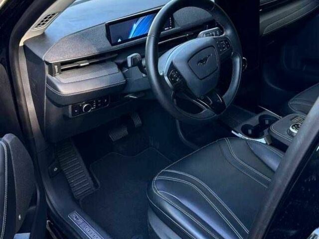 Черный Форд Мустанг, объемом двигателя 0 л и пробегом 50 тыс. км за 28000 $, фото 8 на Automoto.ua