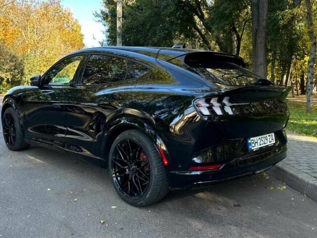 Черный Форд Мустанг, объемом двигателя 0 л и пробегом 50 тыс. км за 28000 $, фото 6 на Automoto.ua
