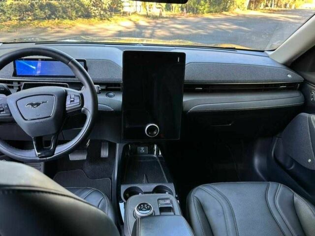 Черный Форд Мустанг, объемом двигателя 0 л и пробегом 50 тыс. км за 28000 $, фото 11 на Automoto.ua