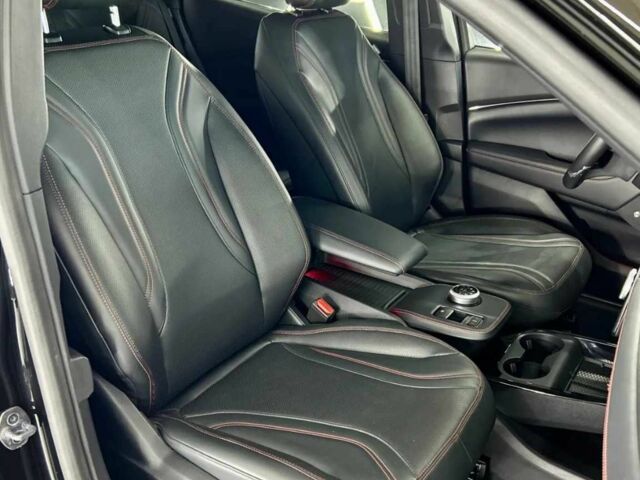 Черный Форд Мустанг, объемом двигателя 0 л и пробегом 24 тыс. км за 23599 $, фото 5 на Automoto.ua