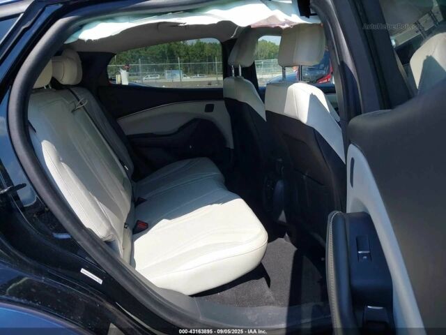 Фиолетовый Форд Мустанг, объемом двигателя 0 л и пробегом 104 тыс. км за 12400 $, фото 5 на Automoto.ua