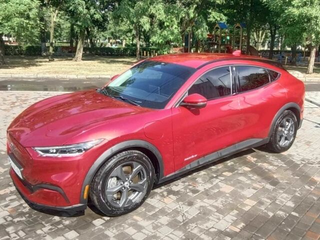 Красный Форд Мустанг, объемом двигателя 0 л и пробегом 61 тыс. км за 26900 $, фото 2 на Automoto.ua