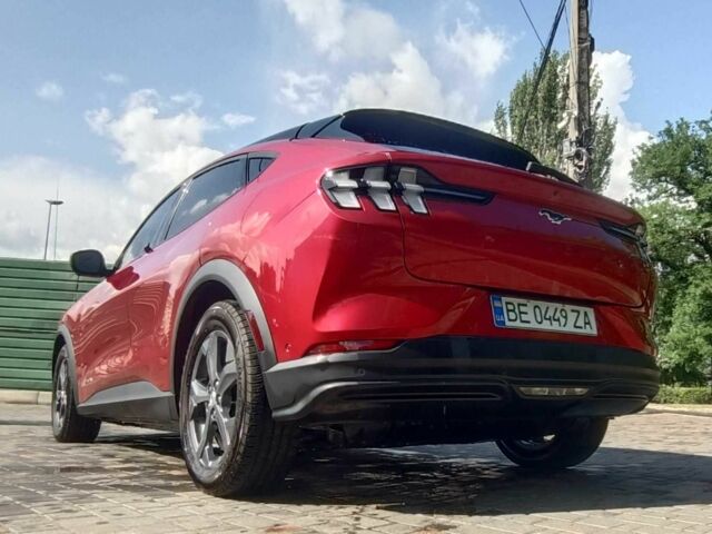 Красный Форд Мустанг, объемом двигателя 0 л и пробегом 61 тыс. км за 26900 $, фото 6 на Automoto.ua