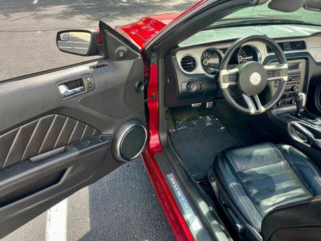 Красный Форд Мустанг, объемом двигателя 3.7 л и пробегом 86 тыс. км за 9800 $, фото 8 на Automoto.ua