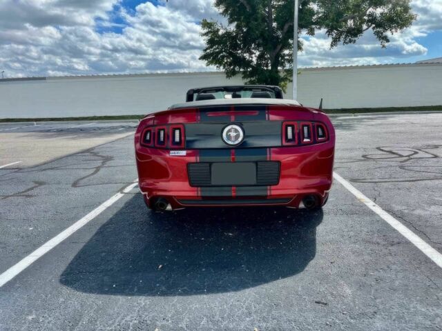 Красный Форд Мустанг, объемом двигателя 3.7 л и пробегом 86 тыс. км за 9800 $, фото 4 на Automoto.ua