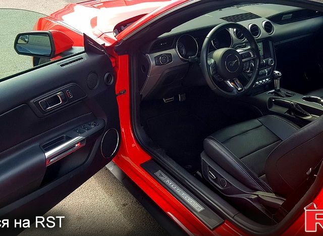 Червоний Форд Мустанг, об'ємом двигуна 2.3 л та пробігом 41 тис. км за 22000 $, фото 6 на Automoto.ua