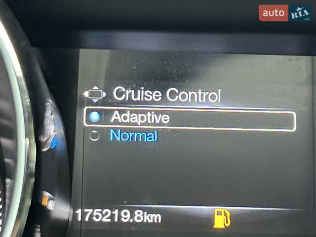 Красный Форд Мустанг, объемом двигателя 2.3 л и пробегом 175 тыс. км за 17500 $, фото 45 на Automoto.ua