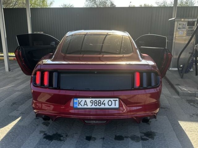 Червоний Форд Мустанг, об'ємом двигуна 2.3 л та пробігом 138 тис. км за 14000 $, фото 1 на Automoto.ua