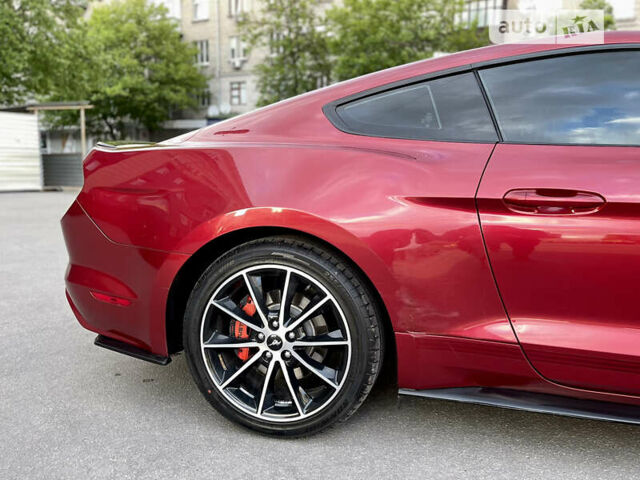 Червоний Форд Мустанг, об'ємом двигуна 2.3 л та пробігом 89 тис. км за 15900 $, фото 19 на Automoto.ua