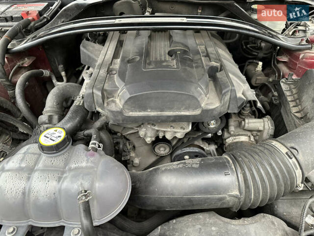 Красный Форд Мустанг, объемом двигателя 2.26 л и пробегом 119 тыс. км за 16400 $, фото 29 на Automoto.ua