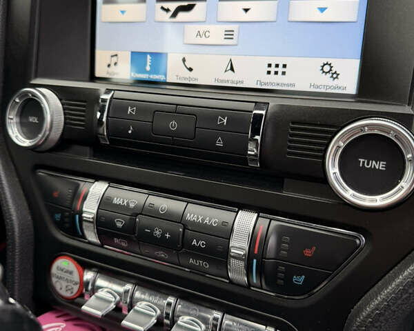 Красный Форд Мустанг, объемом двигателя 2.3 л и пробегом 127 тыс. км за 16500 $, фото 21 на Automoto.ua