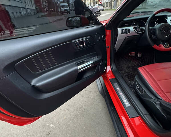 Червоний Форд Мустанг, об'ємом двигуна 2.3 л та пробігом 198 тис. км за 19500 $, фото 9 на Automoto.ua