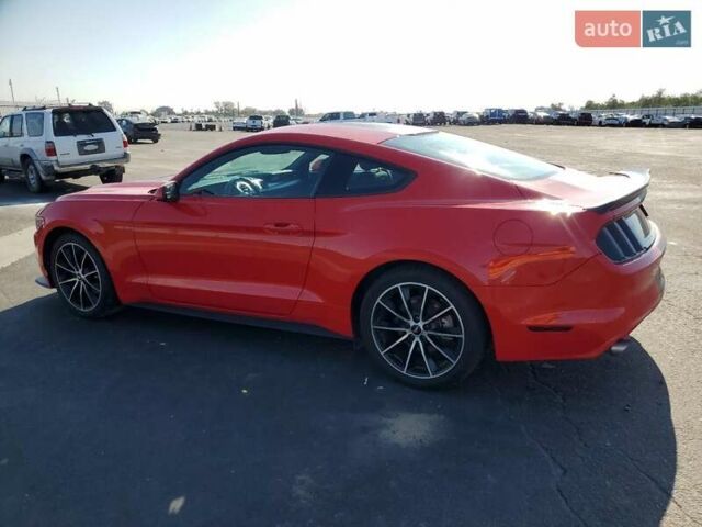 Красный Форд Мустанг, объемом двигателя 2.26 л и пробегом 126 тыс. км за 3000 $, фото 1 на Automoto.ua