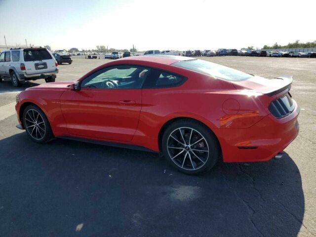 Красный Форд Мустанг, объемом двигателя 2.3 л и пробегом 78 тыс. км за 4000 $, фото 1 на Automoto.ua