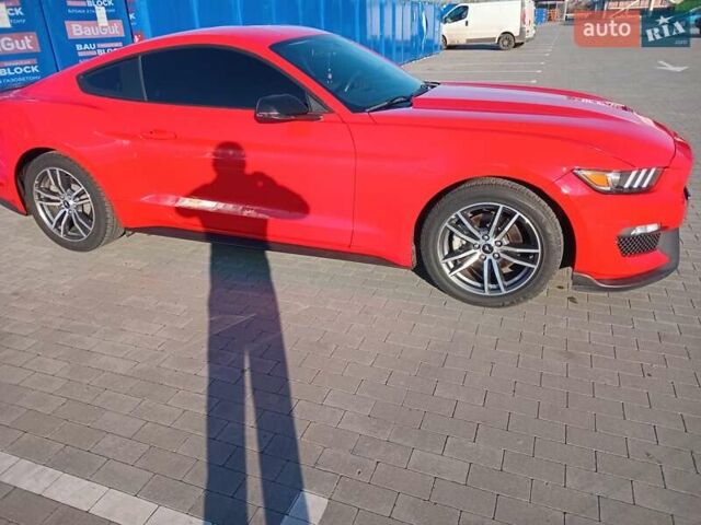 Красный Форд Мустанг, объемом двигателя 2.3 л и пробегом 78 тыс. км за 16700 $, фото 18 на Automoto.ua