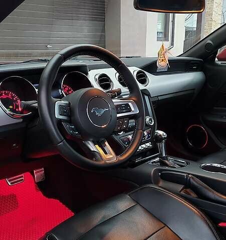 Червоний Форд Мустанг, об'ємом двигуна 2.3 л та пробігом 170 тис. км за 17500 $, фото 21 на Automoto.ua