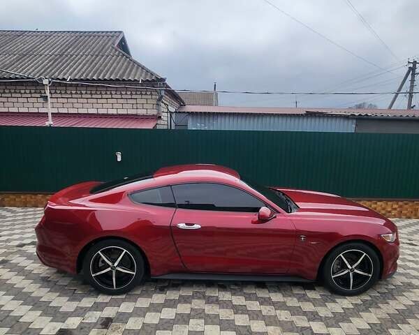 Красный Форд Мустанг, объемом двигателя 3.72 л и пробегом 73 тыс. км за 18000 $, фото 13 на Automoto.ua