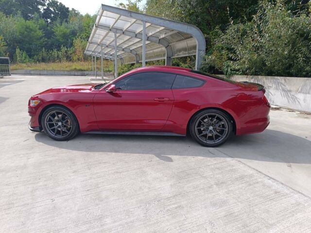 Красный Форд Мустанг, объемом двигателя 3.7 л и пробегом 207 тыс. км за 17990 $, фото 7 на Automoto.ua