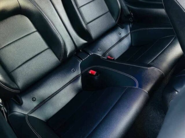 Червоний Форд Мустанг, об'ємом двигуна 2.3 л та пробігом 41 тис. км за 6850 $, фото 10 на Automoto.ua