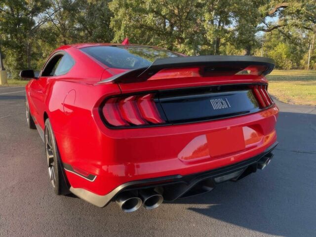 Красный Форд Мустанг, объемом двигателя 5 л и пробегом 11 тыс. км за 75000 $, фото 5 на Automoto.ua