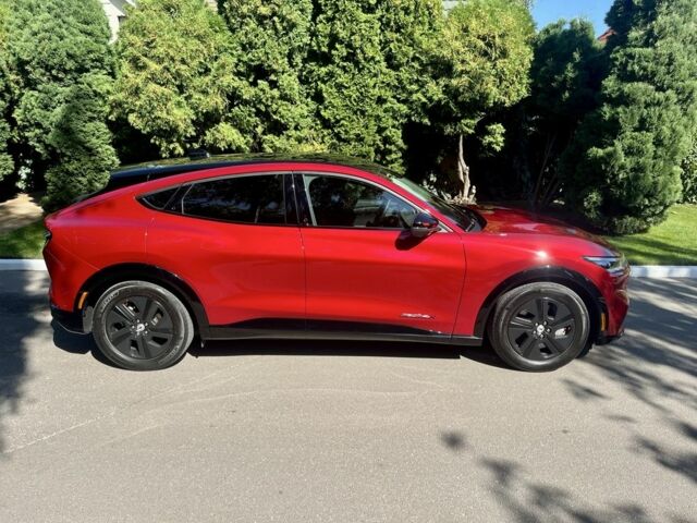 Красный Форд Мустанг, объемом двигателя 0 л и пробегом 26 тыс. км за 27400 $, фото 1 на Automoto.ua