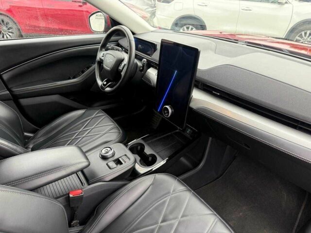 Форд Мустанг 2022 в Луцке на Automoto.ua Красный Форд Мустанг, объемом двигателя 0 л и пробегом 105 тыс. км за 19500 $, фото 6 на Automoto.ua