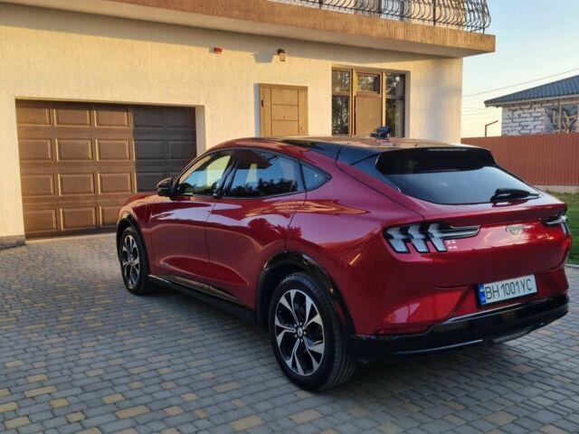 Красный Форд Мустанг, объемом двигателя 0 л и пробегом 55 тыс. км за 27000 $, фото 1 на Automoto.ua