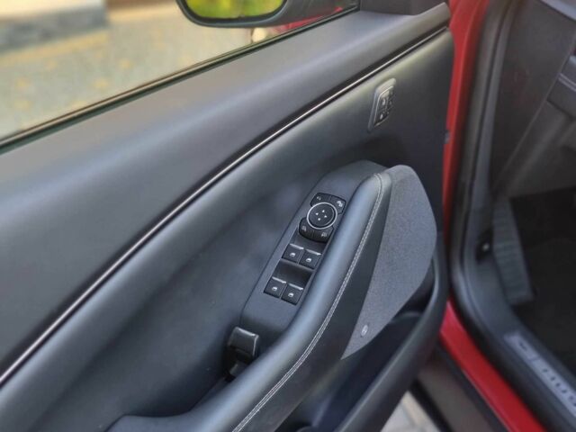 Красный Форд Мустанг, объемом двигателя 0 л и пробегом 55 тыс. км за 27000 $, фото 17 на Automoto.ua