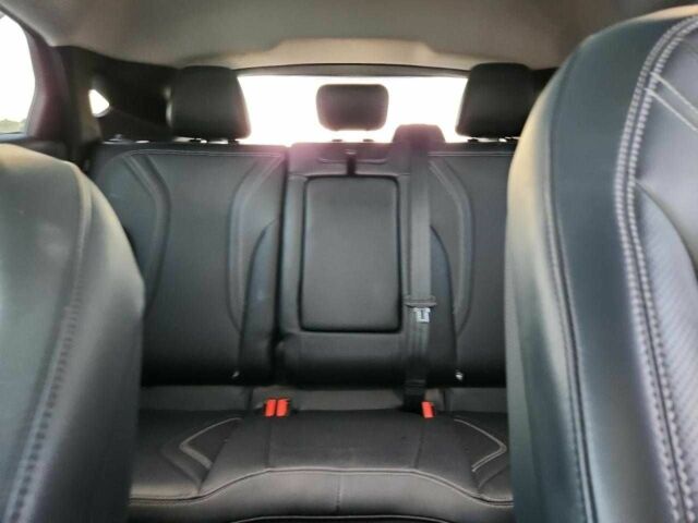 Красный Форд Мустанг, объемом двигателя 0 л и пробегом 22 тыс. км за 12000 $, фото 9 на Automoto.ua