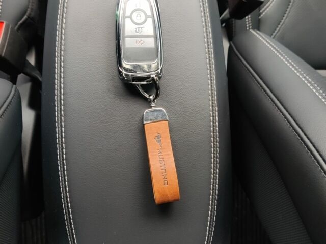 Красный Форд Мустанг, объемом двигателя 0 л и пробегом 6 тыс. км за 26999 $, фото 7 на Automoto.ua