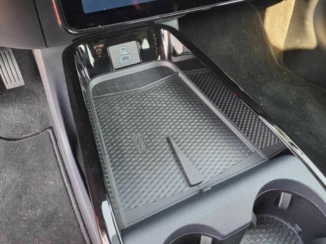 Красный Форд Мустанг, объемом двигателя 0 л и пробегом 11 тыс. км за 23000 $, фото 13 на Automoto.ua