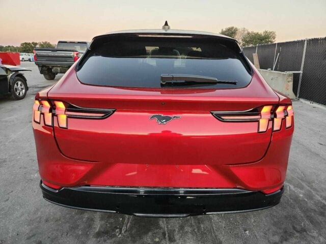 Красный Форд Мустанг, объемом двигателя 0 л и пробегом 22 тыс. км за 12000 $, фото 5 на Automoto.ua