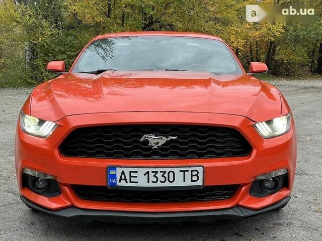 Форд Мустанг, объемом двигателя 2.3 л и пробегом 105 тыс. км за 17500 $, фото 17 на Automoto.ua