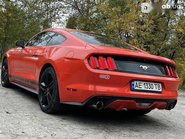 Форд Мустанг, объемом двигателя 2.3 л и пробегом 105 тыс. км за 17500 $, фото 14 на Automoto.ua