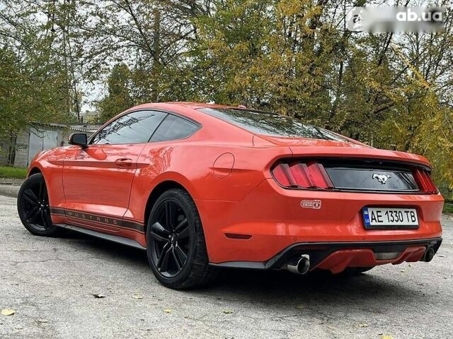 Форд Мустанг, объемом двигателя 2.3 л и пробегом 105 тыс. км за 17500 $, фото 1 на Automoto.ua