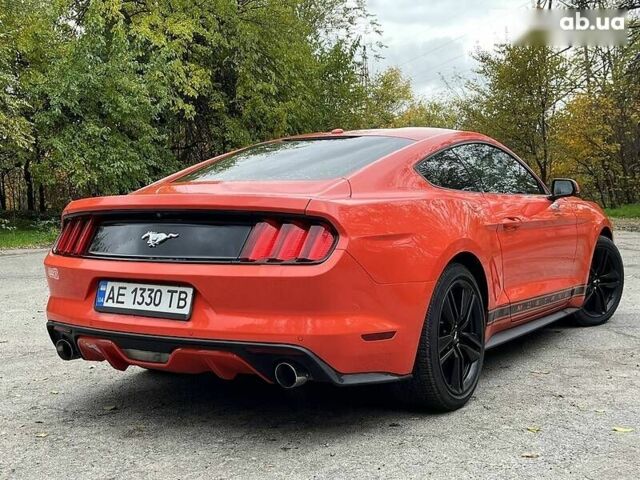 Форд Мустанг, объемом двигателя 2.3 л и пробегом 105 тыс. км за 17500 $, фото 3 на Automoto.ua