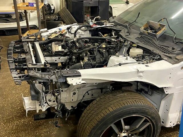 Форд Мустанг, об'ємом двигуна 23 л та пробігом 85 тис. км за 9000 $, фото 5 на Automoto.ua