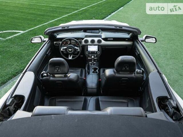 Форд Мустанг, об'ємом двигуна 2.26 л та пробігом 70 тис. км за 25000 $, фото 6 на Automoto.ua