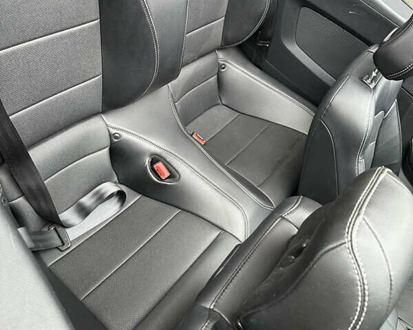 Форд Мустанг, объемом двигателя 2.3 л и пробегом 79 тыс. км за 27000 $, фото 4 на Automoto.ua
