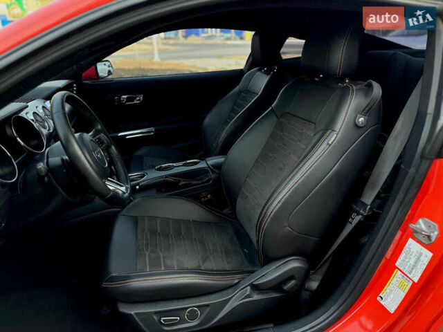 Форд Мустанг, объемом двигателя 2.26 л и пробегом 138 тыс. км за 15500 $, фото 5 на Automoto.ua