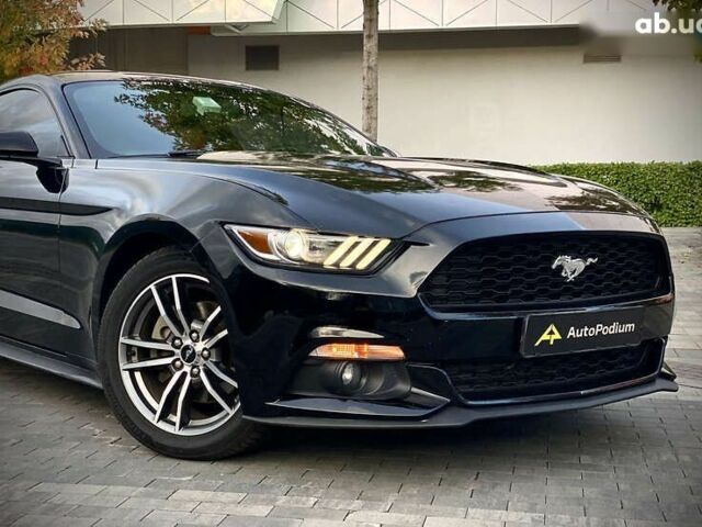 Форд Мустанг, объемом двигателя 2.3 л и пробегом 93 тыс. км за 19990 $, фото 3 на Automoto.ua